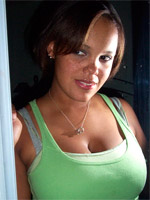 Ebony slut with big tits fingering her cooch on cam